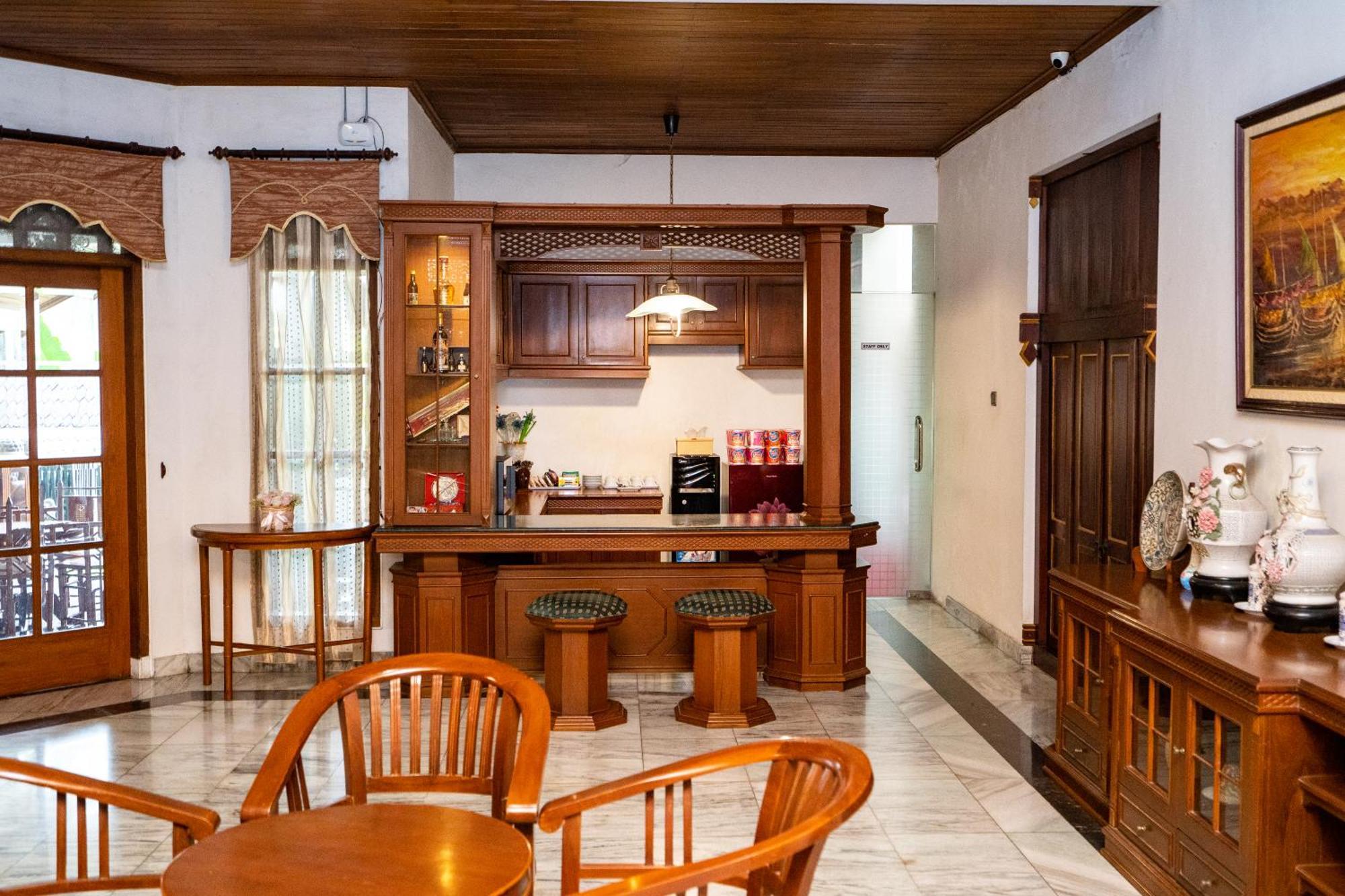 D Ajenk Boutique Guesthouse Kejayan Dış mekan fotoğraf